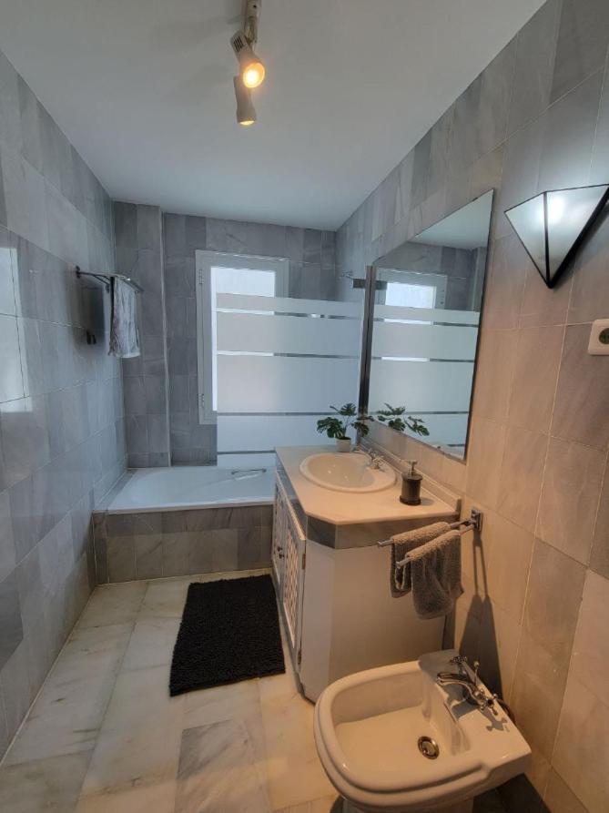 Comfy 2Br, 2Bathroom, Parking, Pool, Sea Views, Elviria Alta Ojen Exterior photo