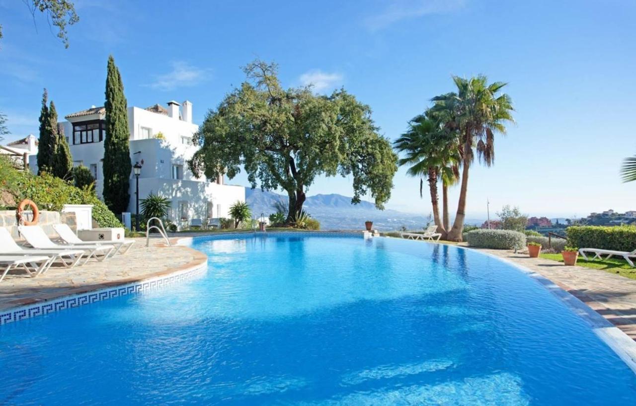 Comfy 2Br, 2Bathroom, Parking, Pool, Sea Views, Elviria Alta Ojen Exterior photo